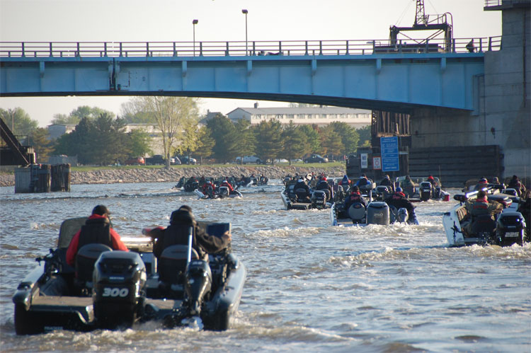 43C07076-FBA5-46F9-8CE9-3A4C4DF23744