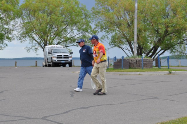 CCDEB3E8-4DBE-46CC-8F8A-2EC9AFAB5EAB