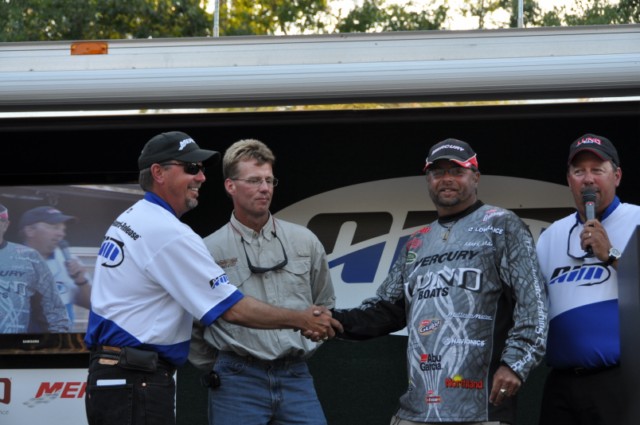 81F8C1AF-AE97-49CF-A4B3-D80980761E3F