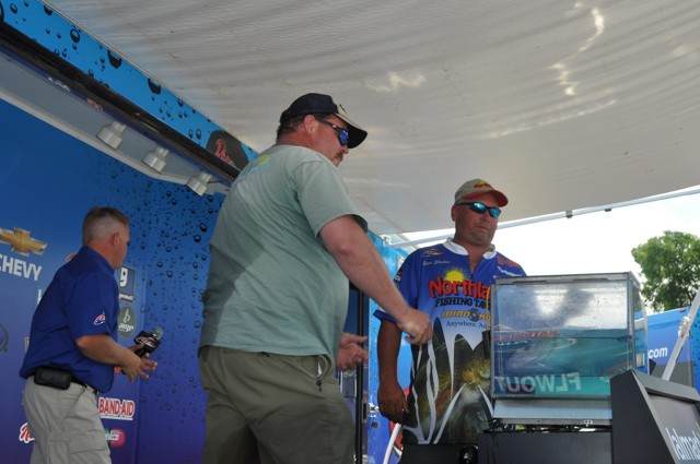 A1057AFB-6ED7-4FBA-972F-A5637B54CFCC