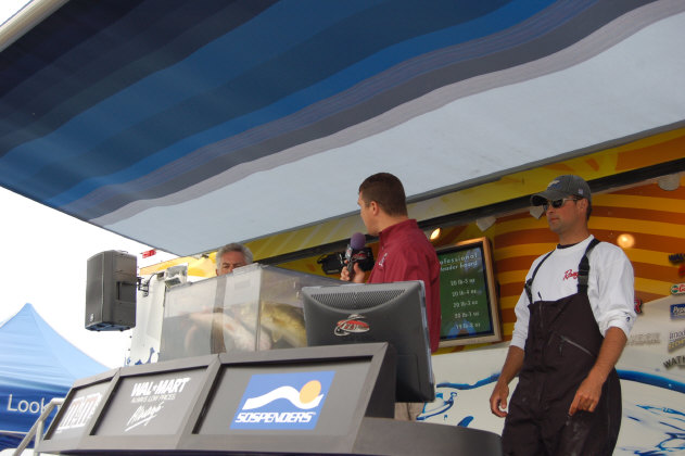 88018FB6-3241-43FF-BB29-B0FB4218A1A6