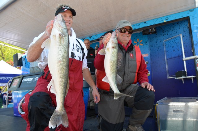 2B9296AA-5B55-4F89-98F2-83ABC6703CA4