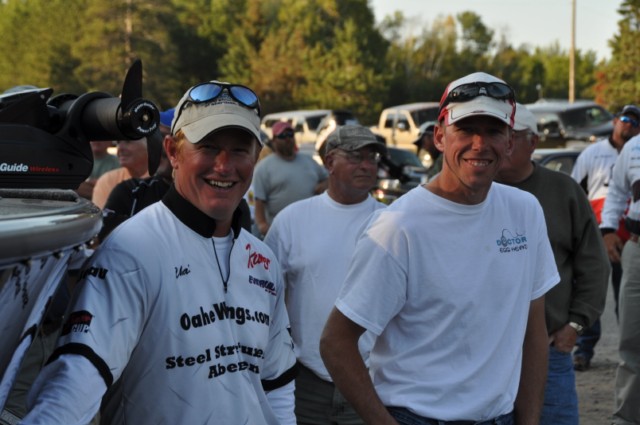 AAD17EC4-EAD2-4FCB-9B8B-A292B93D3842