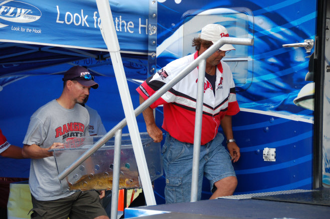 AE382A88-5422-4A2D-8E9A-66340E910A6D