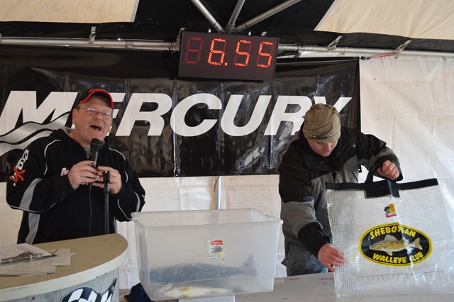 33F75A94-F810-4CAE-8AB7-CAC98E3423FA