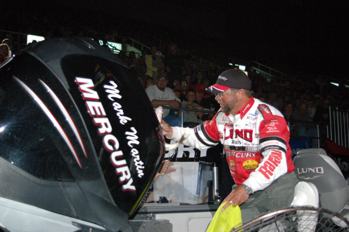 9E8146C9-A86A-4473-8E09-B54789917058