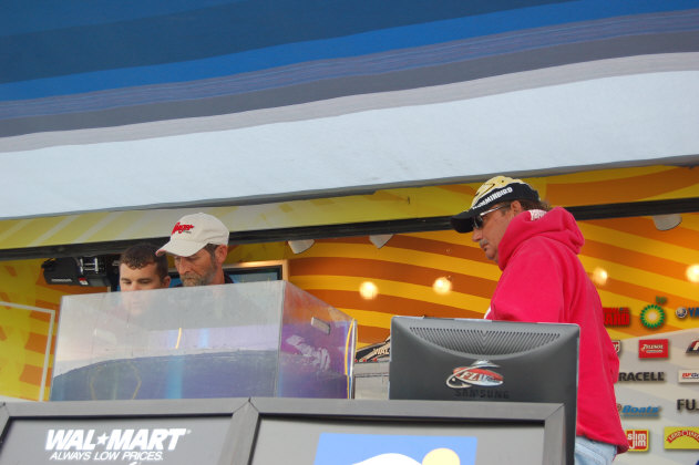 28760782-3FBE-4DFB-A546-4F234BEDE3A9