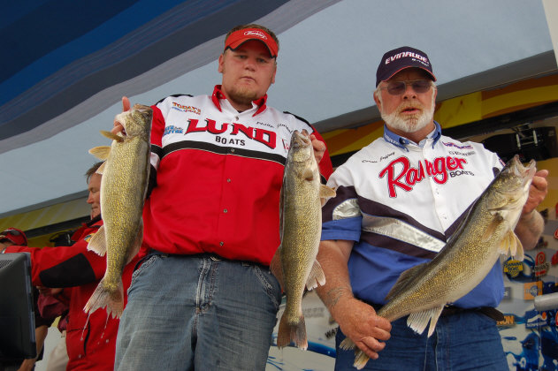 DF4404D2-0909-4D7C-A65B-EF623367C8D3