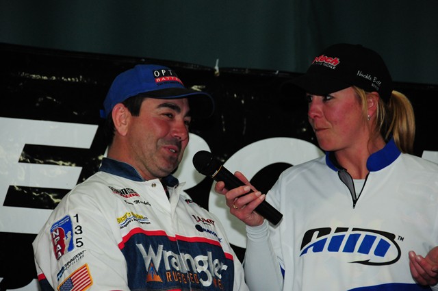 30F9FD0E-8411-4EEE-8D59-CF778C5F0CFD