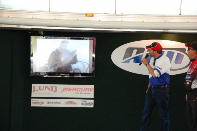 13B6ED40-E6AE-4CF1-8879-0EDC8D47E76F