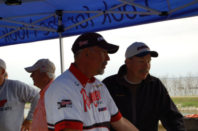 45EEE385-80AC-4165-82D0-EAEB800D2667