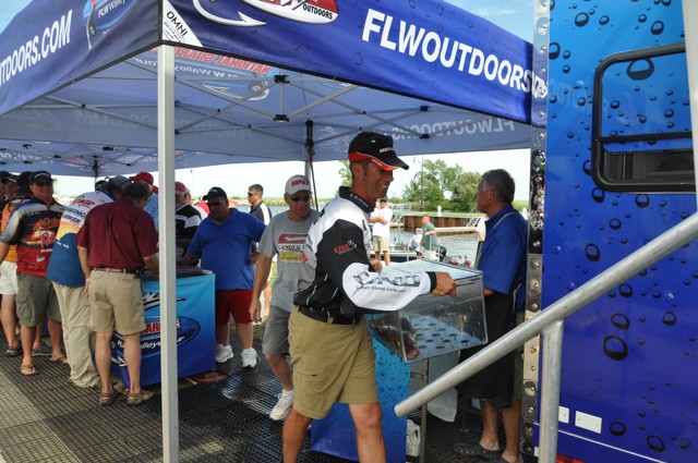 A82B99A4-6A04-4097-9950-CD57FC904028