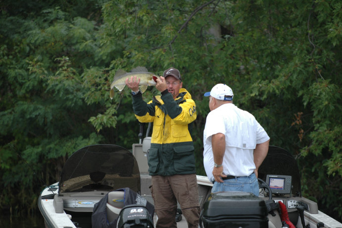 D55749E9-DC55-4AF3-B60D-693518D83962