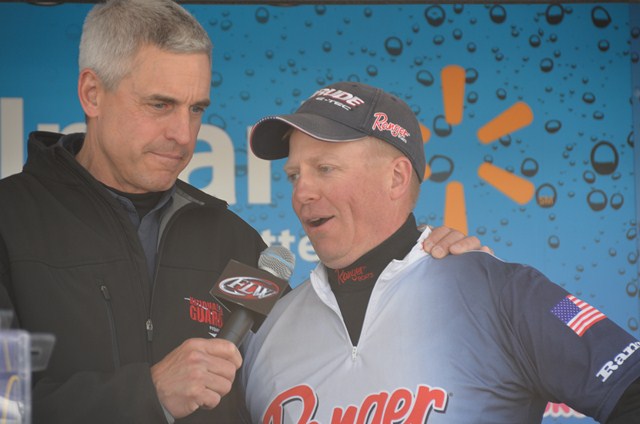 7DED5932-BFFB-4475-94AE-2A731B720277