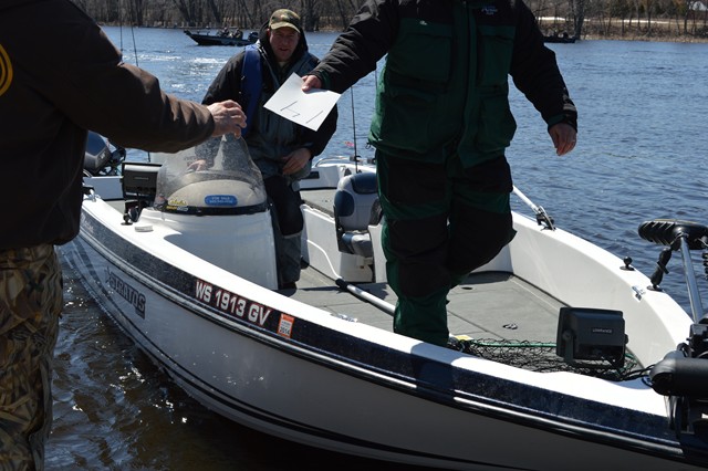 CB93EAE8-D750-4AA7-B789-2DE735CFAB9D