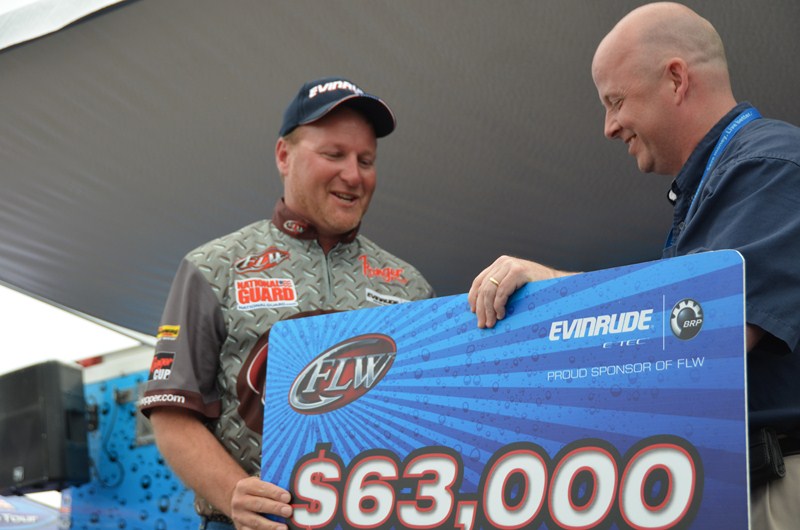 4082BB32-ADA5-4F71-A541-53DCBC699E68