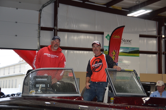 415A83D4-B635-4E01-A442-BF5D30D35B4D