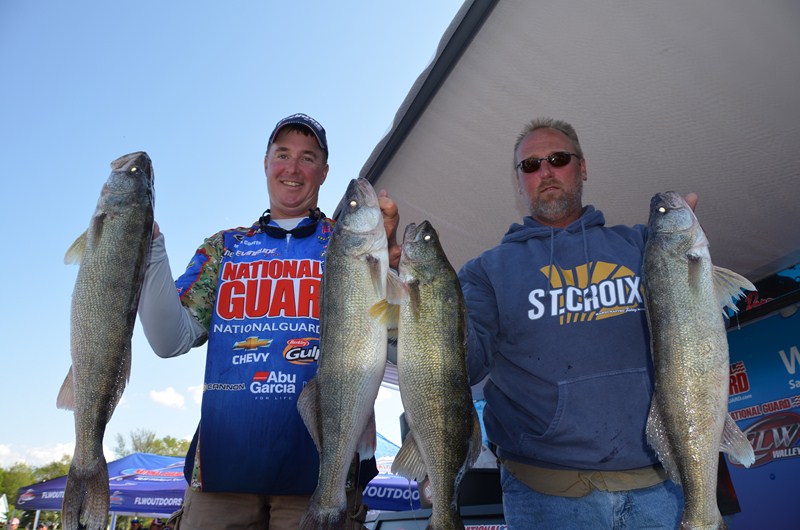 AF38BFFF-882B-419D-8C3A-22DE94D7D53F