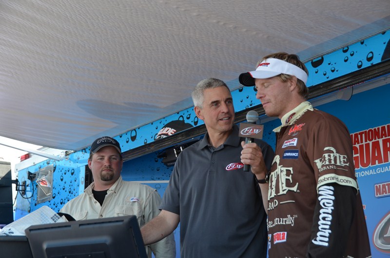 27039500-31E2-4EA6-8544-4BF5A738D0BF