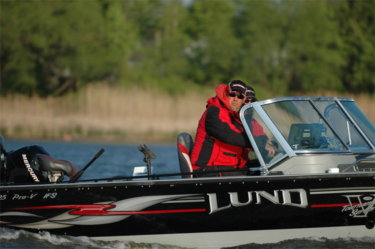 1B8B140D-76D7-48F0-8C93-AA21B5F444B9