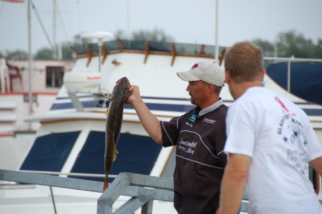 0E32D97A-E471-46F7-A233-DA211D542CCF