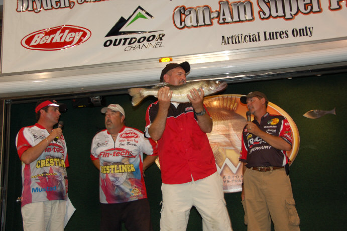 BEB770CB-F946-4A51-BB71-7DDF33D6D348