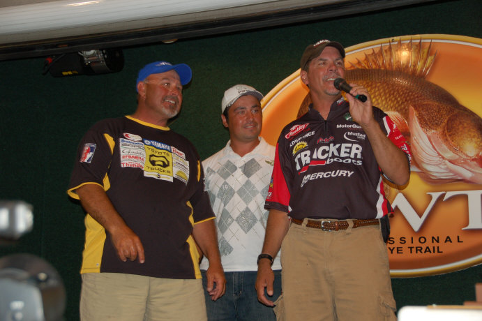 D564D9B0-F67F-4AD7-BBB4-78E346189B2F