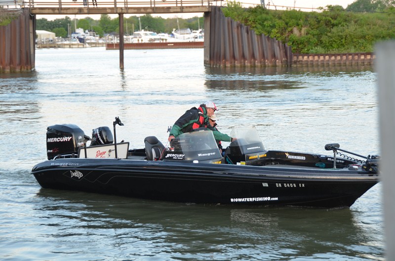 BAB9008A-56E4-45E2-B7E1-CF91A5721469