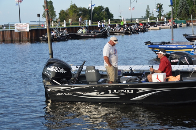 E581F56D-B2BB-4D26-9E27-0436995D7B5F