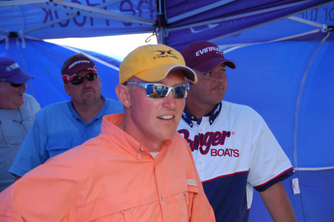 441965DE-AAA9-40E5-BCD8-03C67B5AC3B4