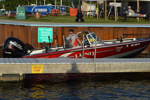 B3DF38BB-AAFA-433B-AE57-0916C213E9E3