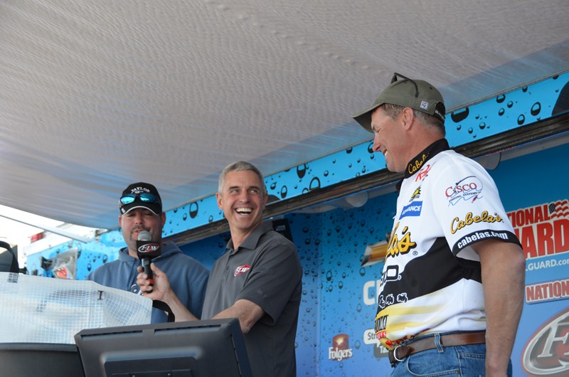 E2B63DC4-7AFC-4F0E-9A2D-EBA543B4630C