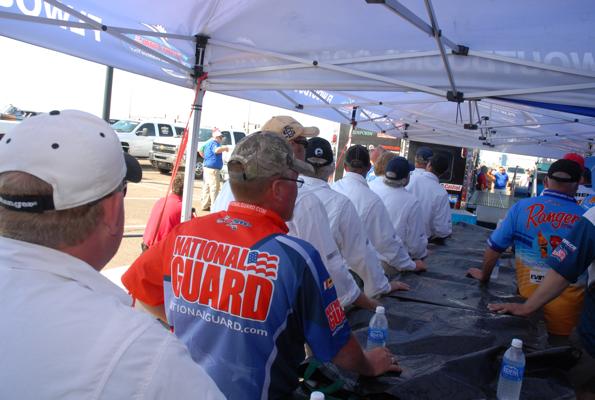 C3286D4A-9A38-49DE-B0A5-EEF7285FD63A