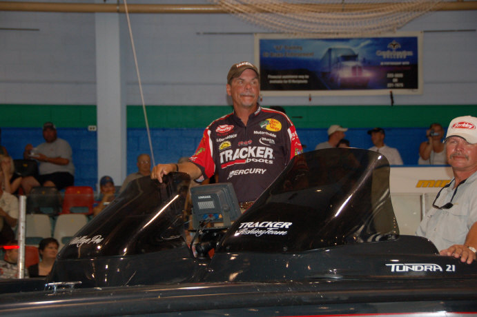 44571247-23CE-4BF8-B4F9-B4822BB54B43