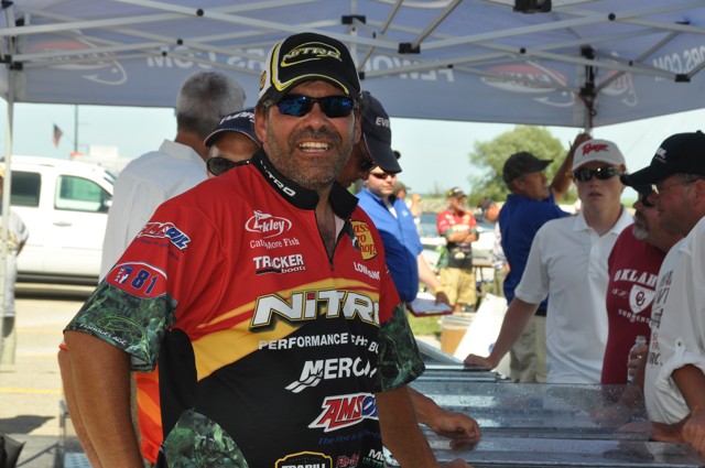 3BF04BC8-60E6-4ED3-A375-78B6D6E02077