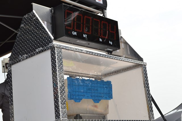 033DD60F-E11E-47C1-97F0-C25CE901F354