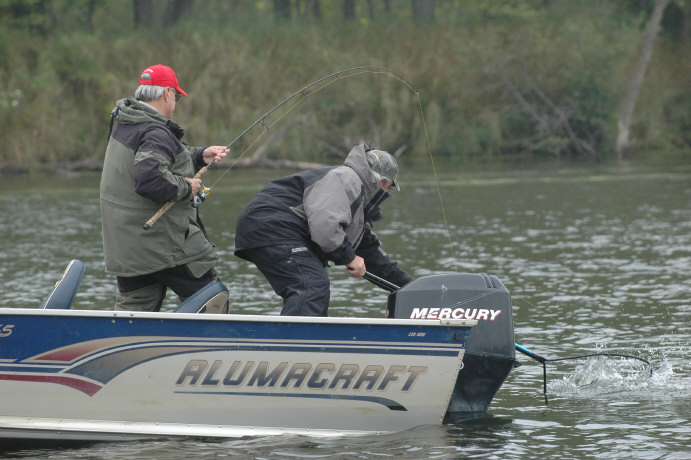 23FB41B0-A6F2-4B7F-93C7-04F58C7B9F69