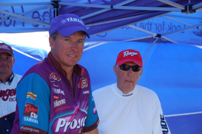 ED3246F6-E756-4FF1-BA78-5F383C8CD0C4