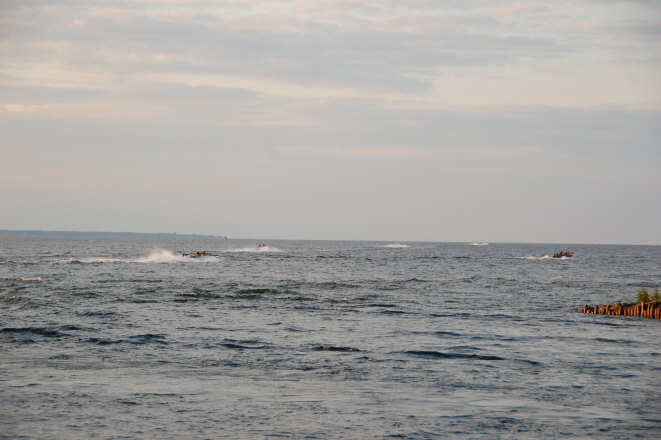 8931CCB3-901D-4B53-8291-582EA9B36EB8