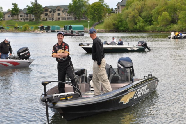 1E9F0376-4AAB-4F88-8ED8-70FD74A00599