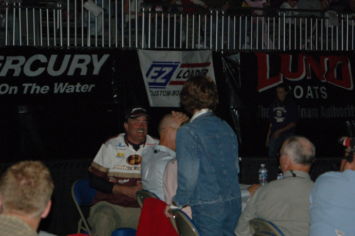 08109B4B-2B40-46CA-AC66-FF9B908239EA