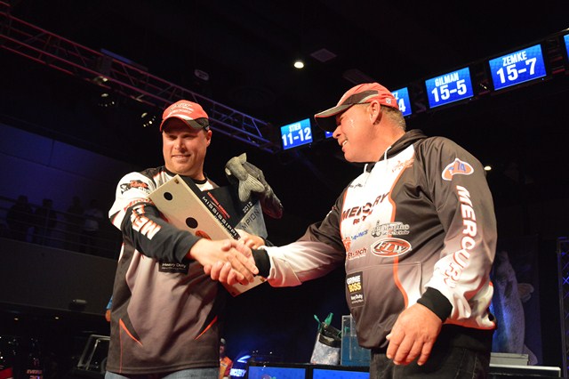 F912DAEF-1F02-4845-A4AC-9404E7448FBA