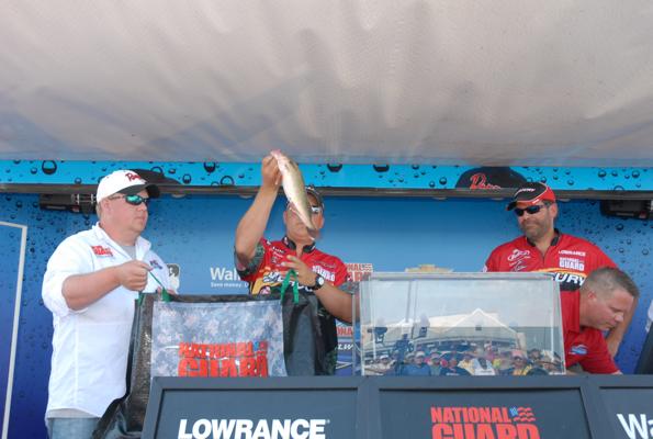 524D32FB-EF06-4021-8AFC-112045BF35A2