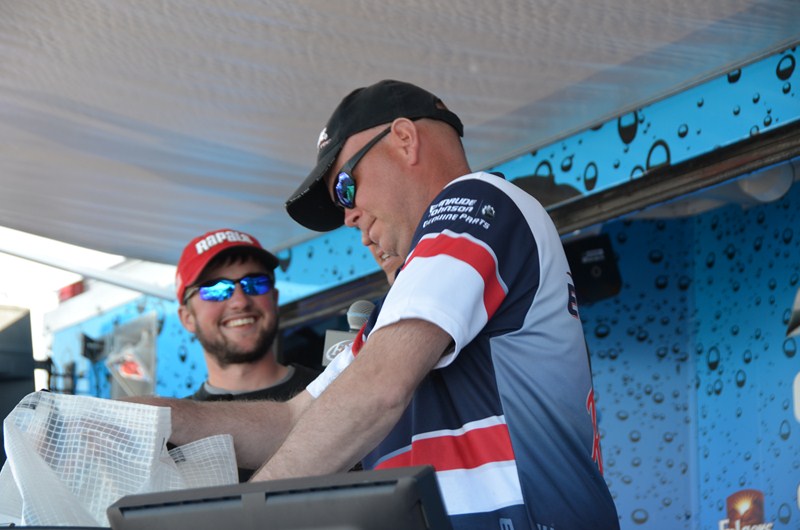 40DA60CA-6048-4D51-AF4F-C7CE6CF7FCB3