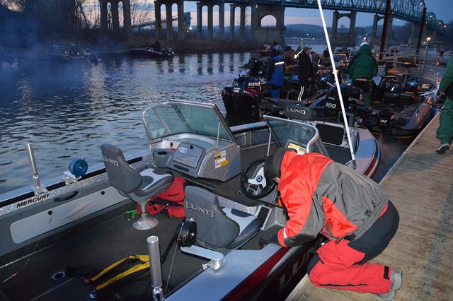 0319E782-809C-4BAA-BBB1-6117485BC0AD