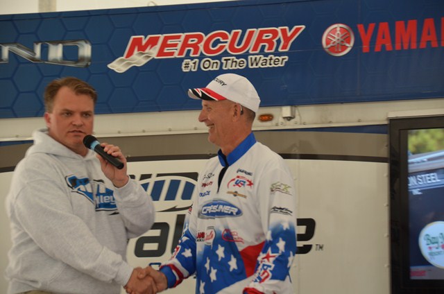 A9860748-256D-4DC2-9169-BE03AD173498