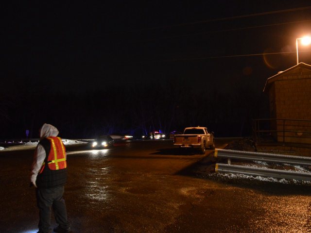 C9A70DDF-12D9-4A5C-BEC4-DFEC5637FF3A