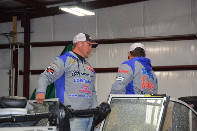 83DDBAD2-B89A-431F-B7C4-7C201F014569