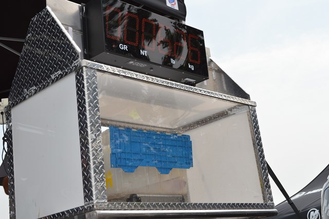 0CE95E47-013A-475D-808B-7E5AA43356F7