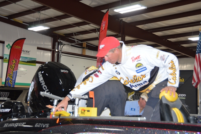 4B2D09A0-E0E5-4D09-9A58-C4991278DD4D